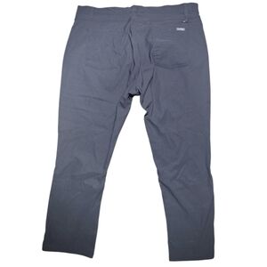 Eddie Bauer Tech Pants Men's Size 42x30 Light Weight Stretch,Straight Leg.
